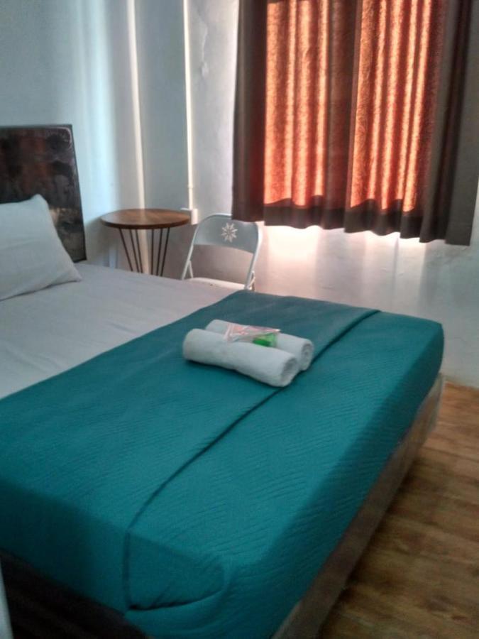 Setia Backpacker Hostel ยอกยาการ์ตา ภายนอก รูปภาพ